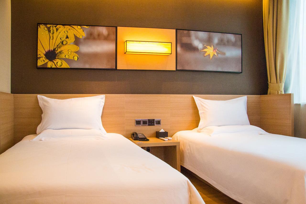 Iu Hotel Shenyang Railway Station Sk Transfer Center エクステリア 写真